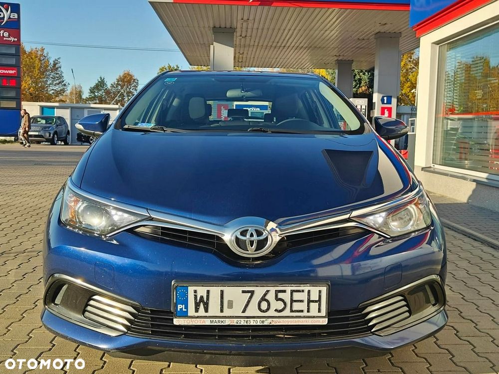 Toyota Auris - 8
