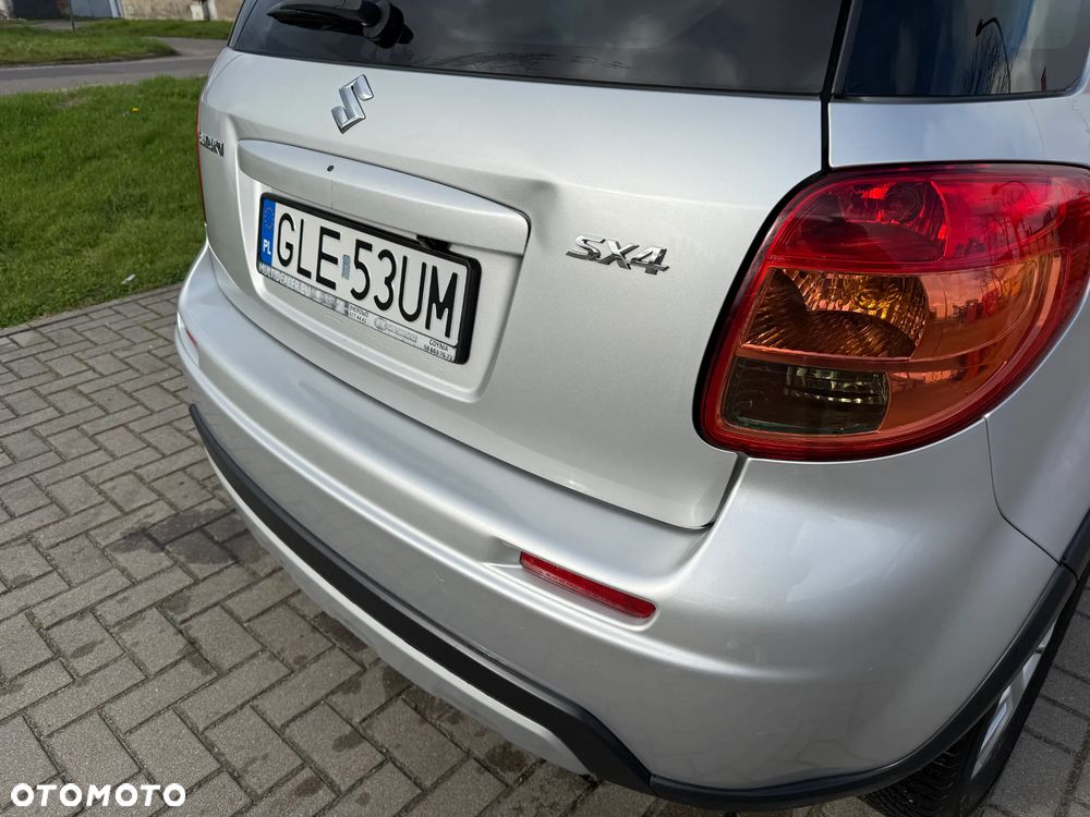 Suzuki SX4 - 9