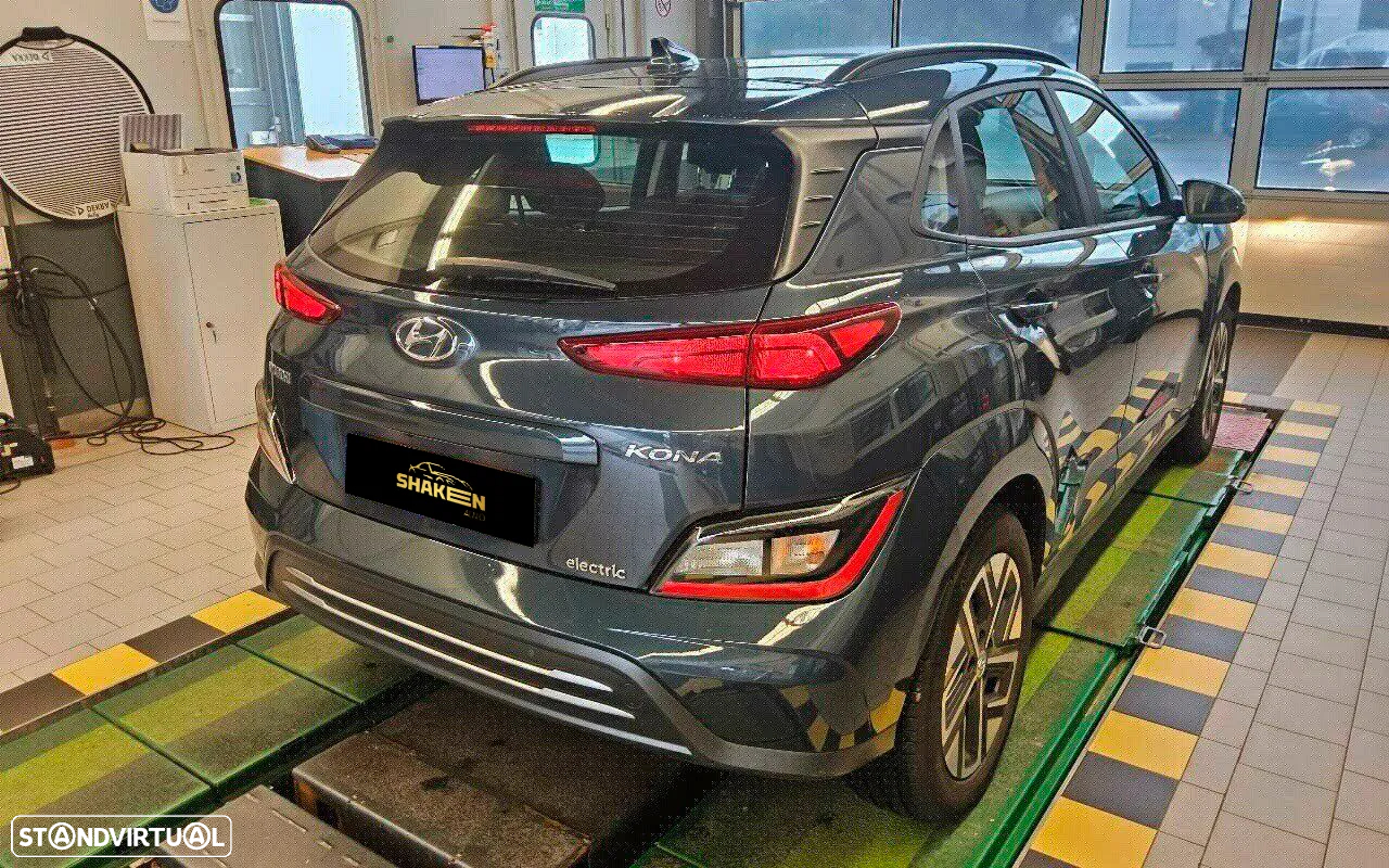 Hyundai Kauai EV 64 kWh Premium - 2