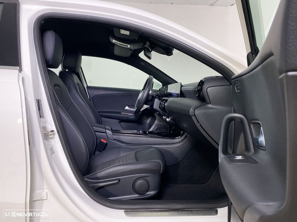 Mercedes-Benz A 200 Standard - 17
