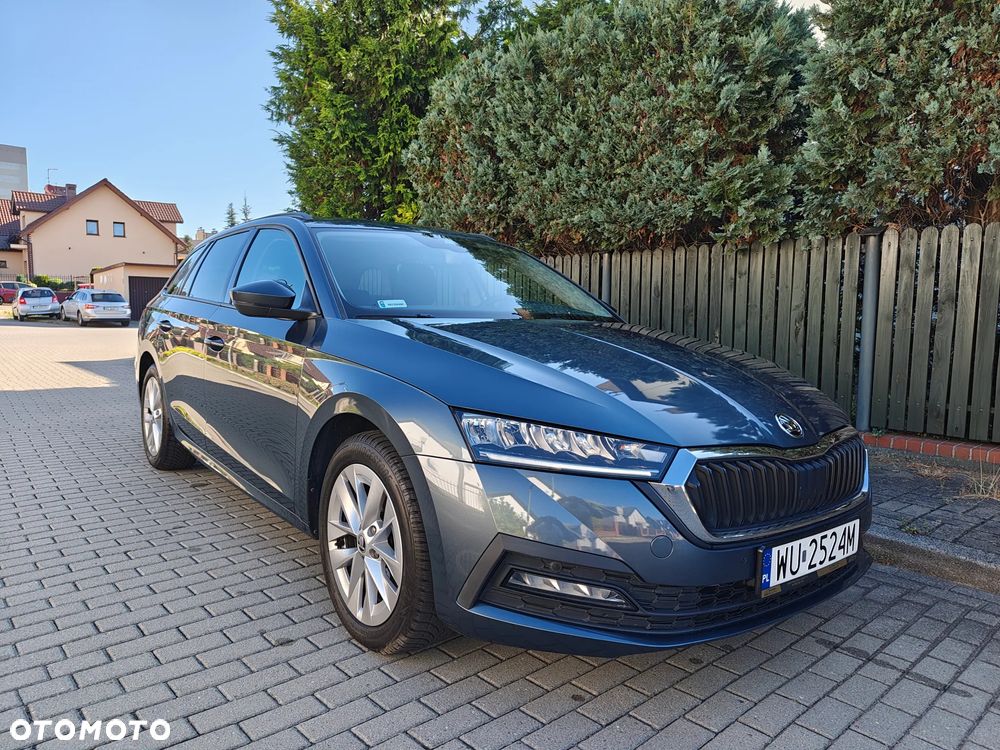 Skoda Octavia 2.0 TDI SCR Ambition DSG - 2