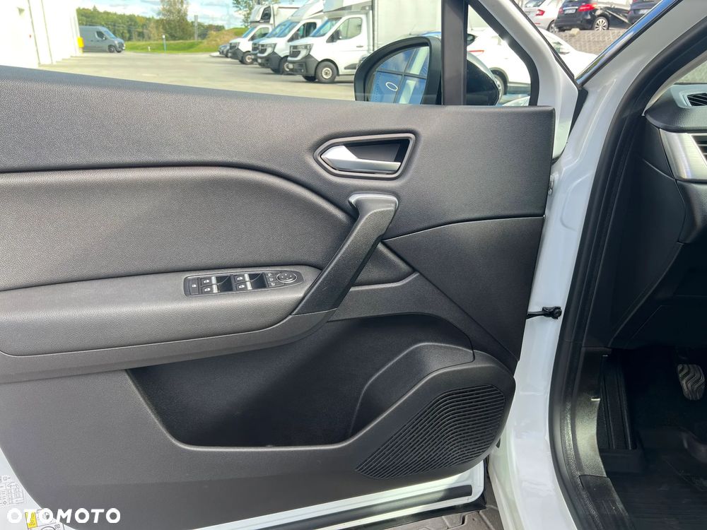 Renault Captur 1.3 TCe mHEV Intens - 10