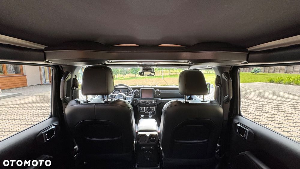 Jeep Wrangler Unlimited 2.2 CRD Sahara - 10