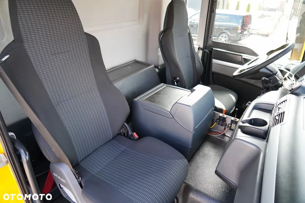 MAN TGS 33.440 / 6X4 / 2 STRONNA WYWROTKA / HYDROBURTA / BORDMATIC / AUTOMAT / EURO 6 - 35