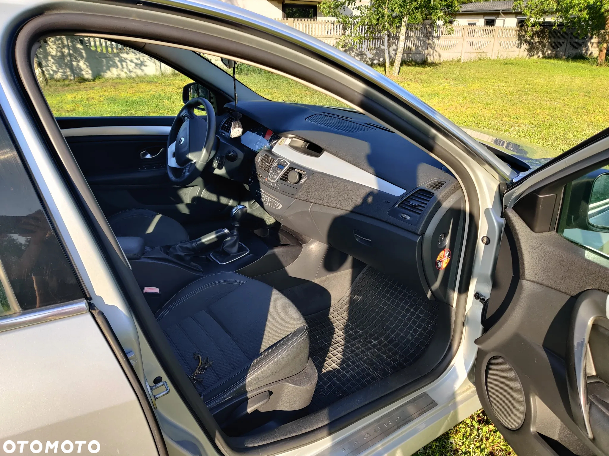 Renault Laguna - 5