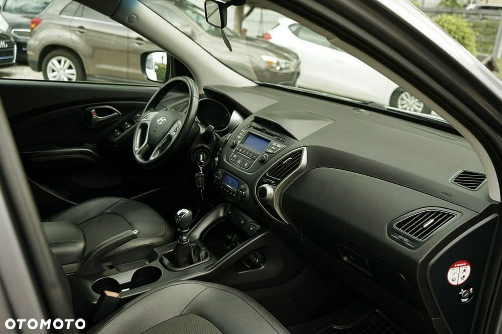 Hyundai ix35 - 13