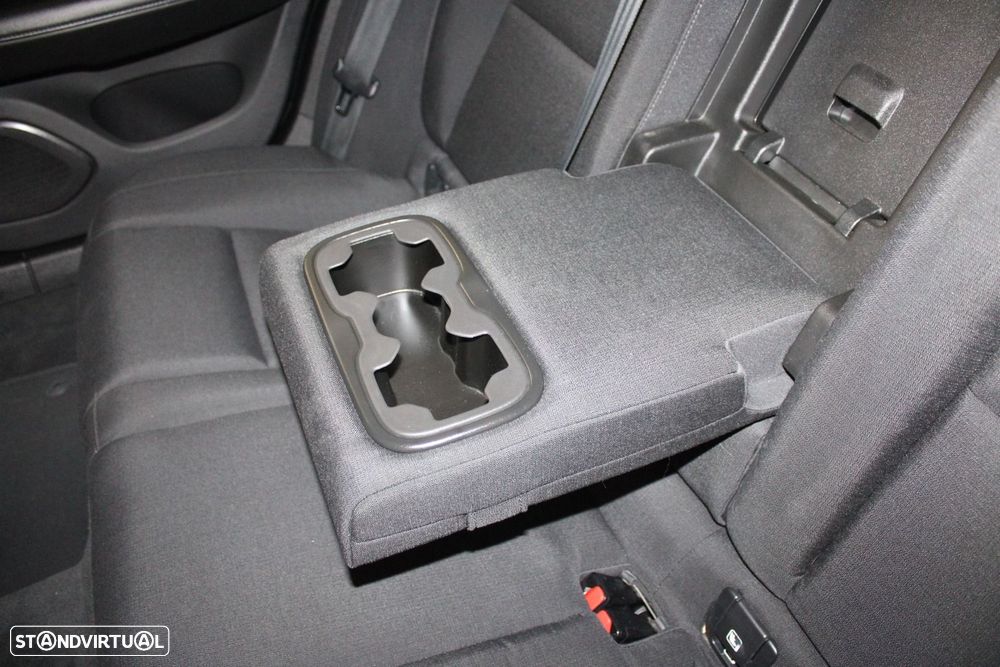 Volvo V60 2.0 D3 Geartronic - 27