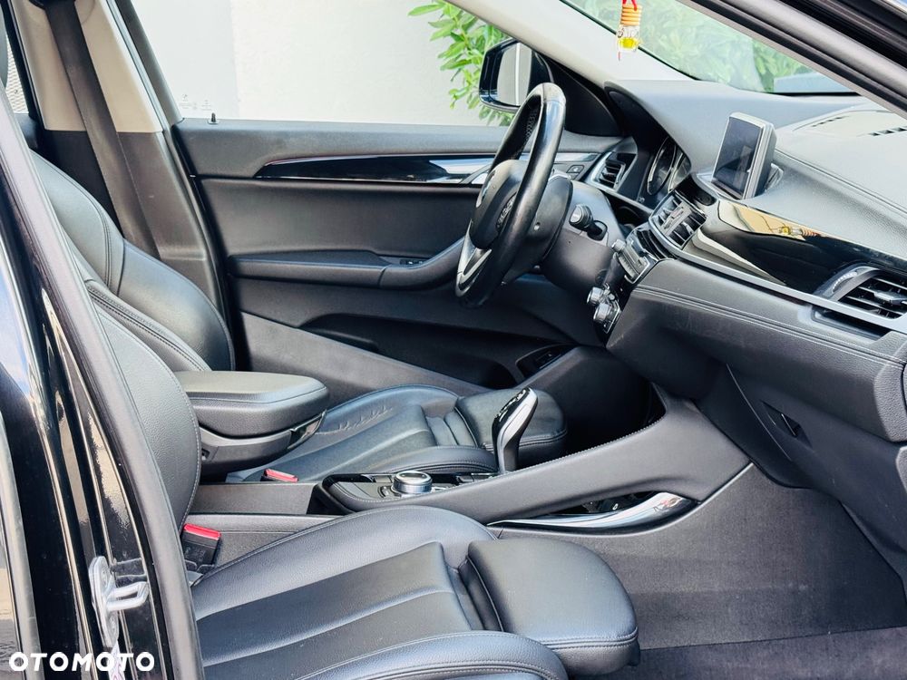 BMW X2 sDrive18d Advantage sport - 29