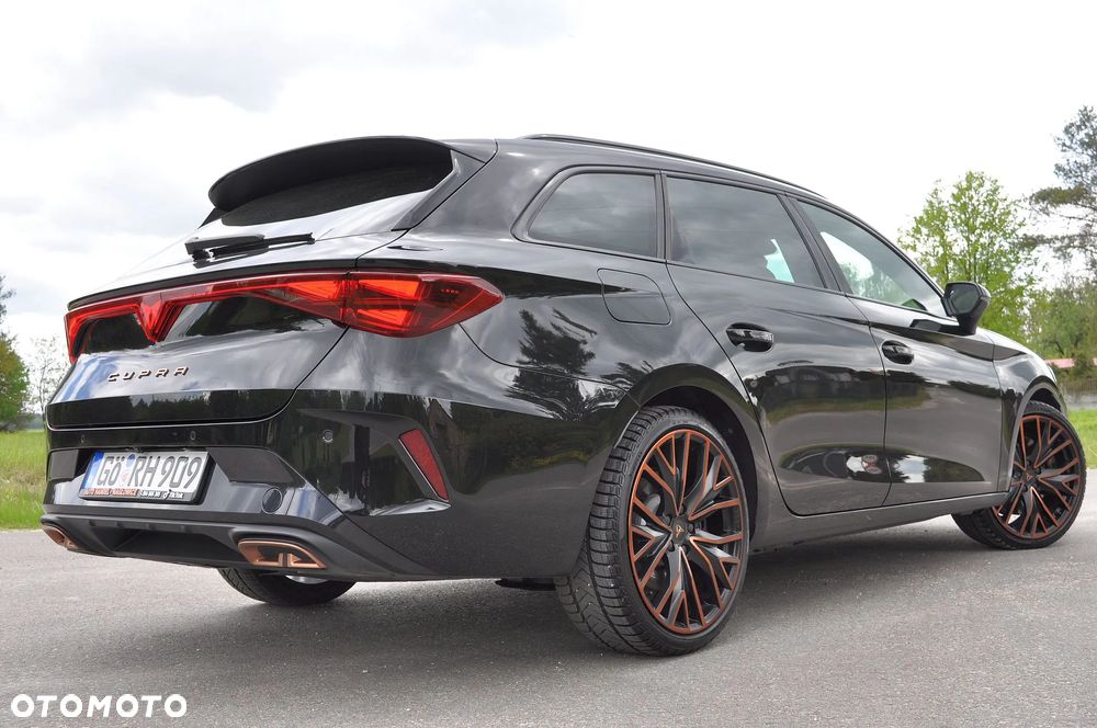 Cupra Leon Sportstourer 1.5 VZ Black Edition - 4