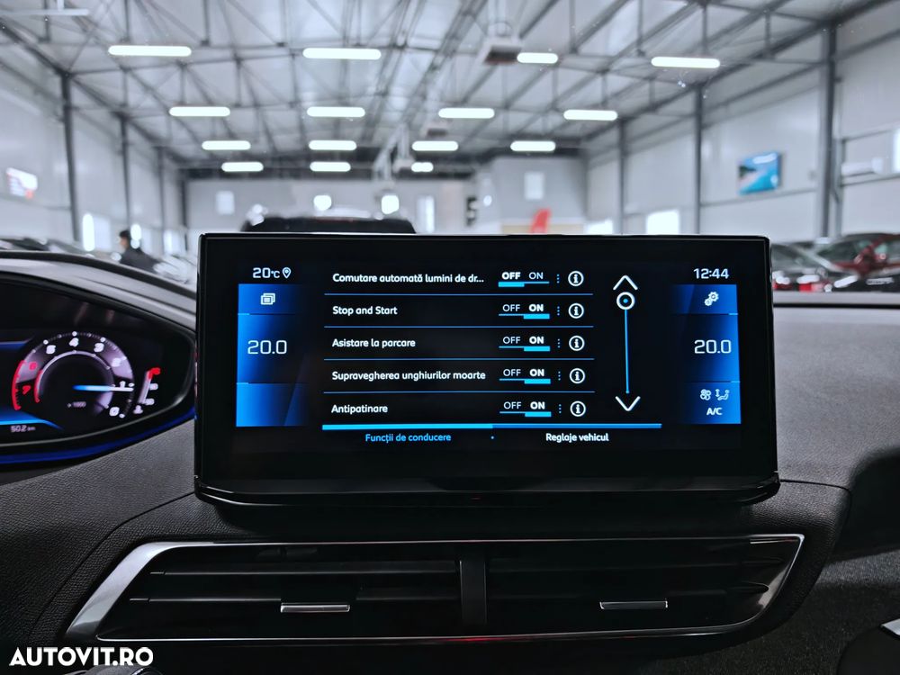Peugeot 3008 1.2 PureTech 130 EAT8 Allure Pack - 19