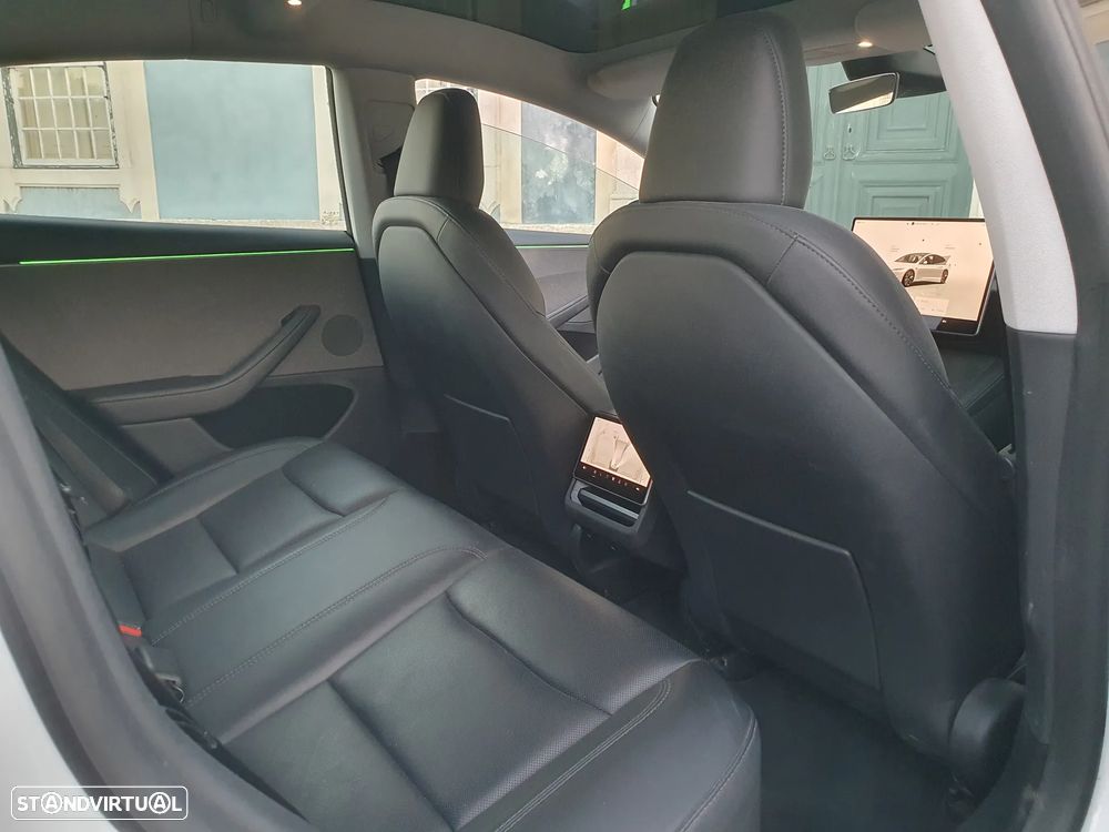 Tesla Model 3 Tração Traseira Premium - 23