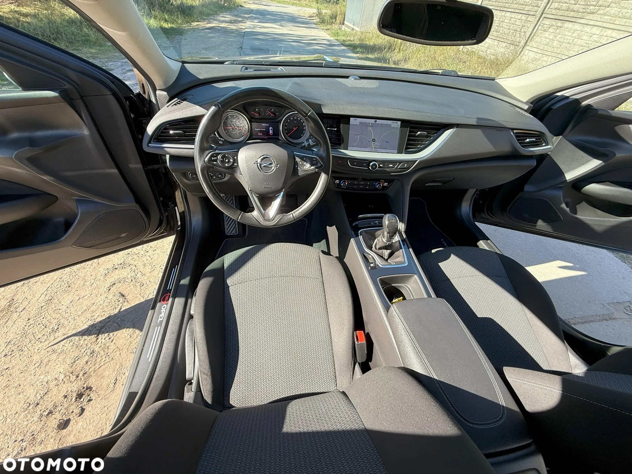 Opel Insignia 1.5 T Enjoy S&S Eco - 11