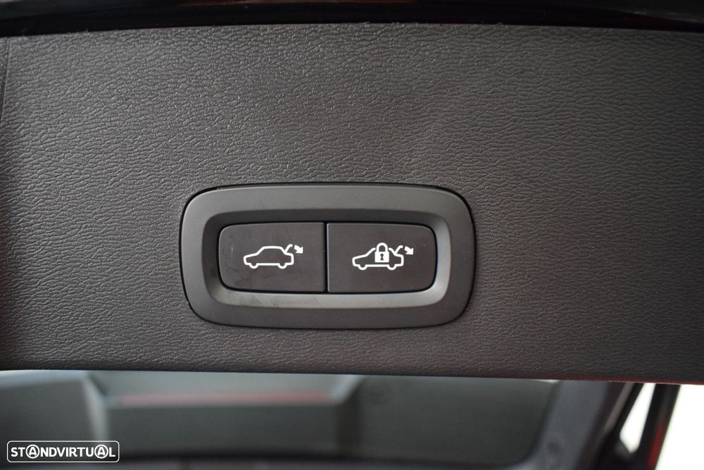 Volvo XC 40 1.5 T4 PHEV Inscription - 19