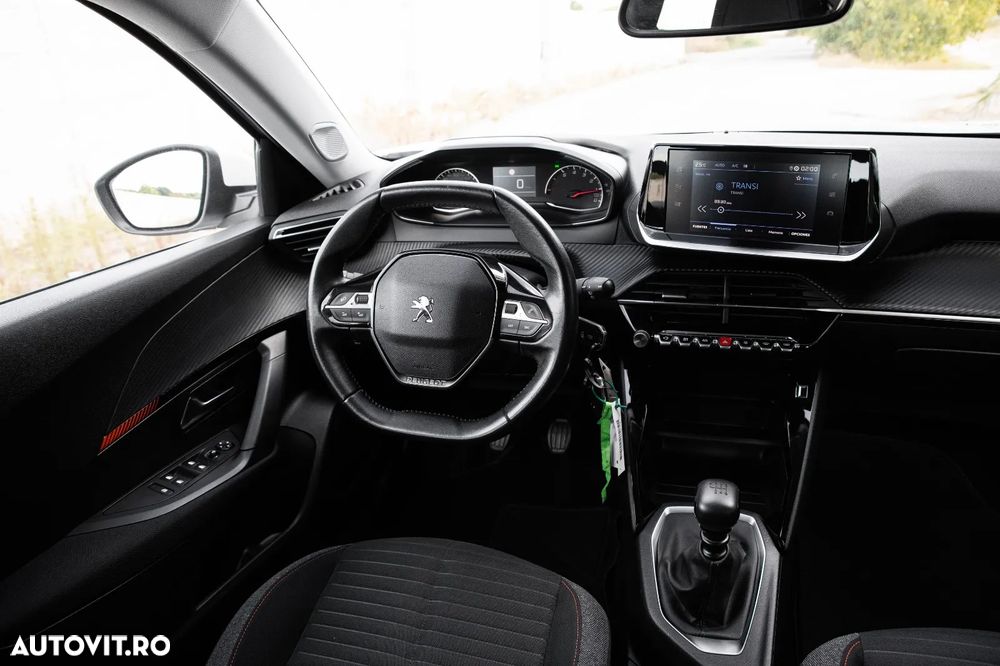 Peugeot 2008 BlueHDi 100 STOP & START Allure - 13