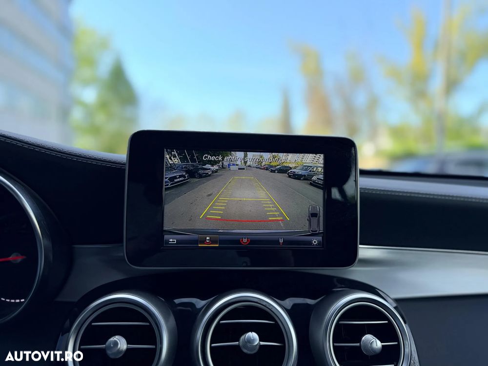 Mercedes-Benz GLC 250 4MATIC 9G-TRONIC AMG Line - 13