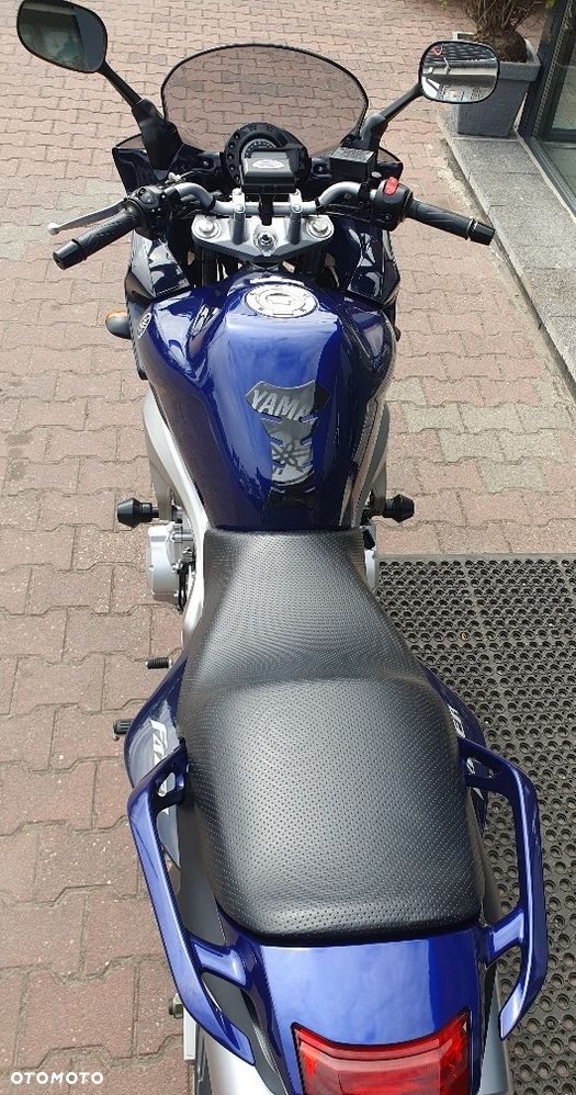 Yamaha FZ6 - 25