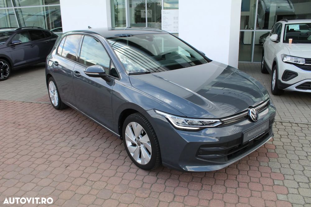 Volkswagen Golf - 3