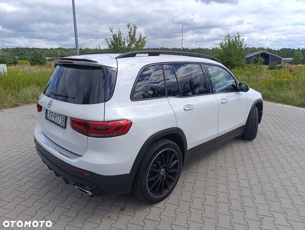 Mercedes-Benz GLB 250 8G-DCT AMG Line - 5