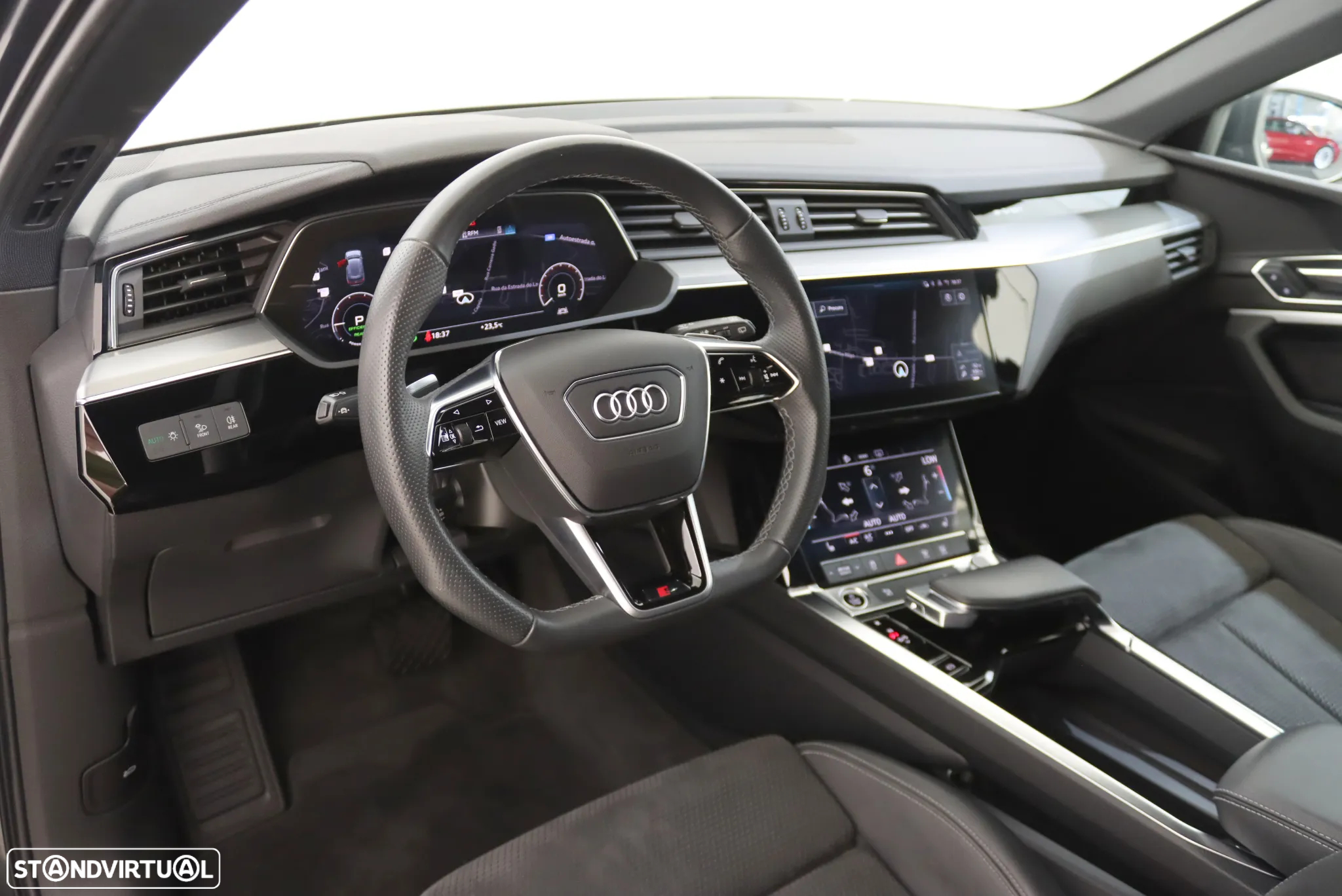 Audi e-tron 55 quattro S line - 3