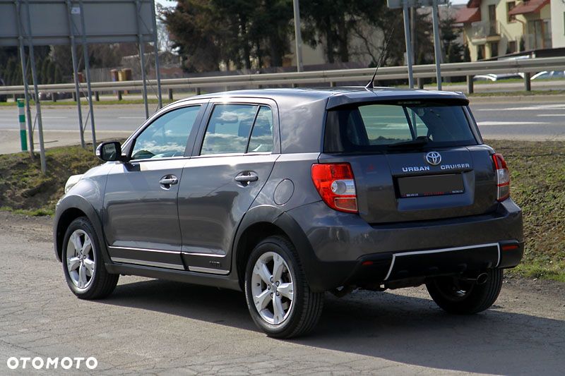 Toyota Urban Cruiser 1.4 D-4D 4x4 Trek - 4