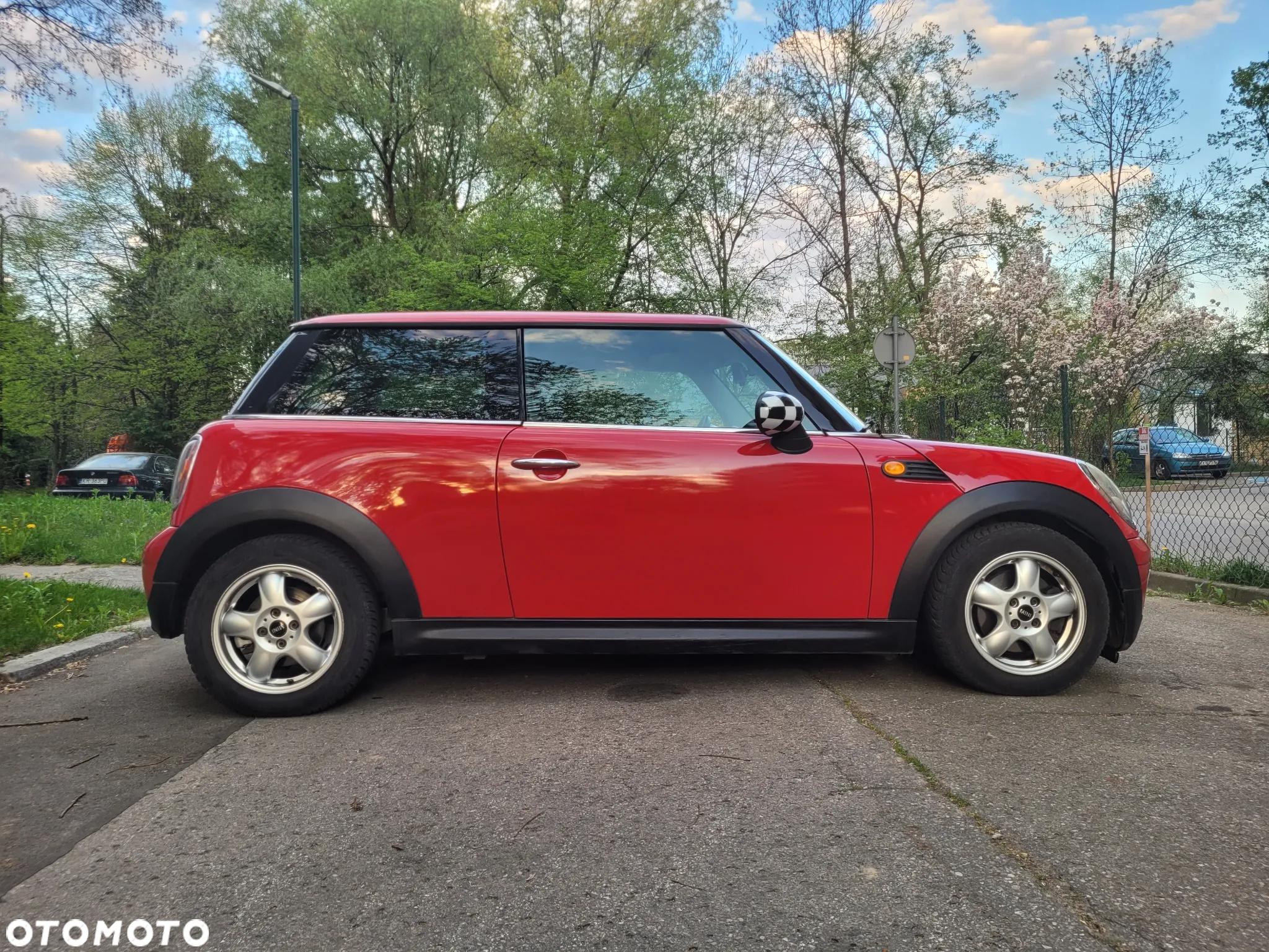 MINI ONE Standard - 4