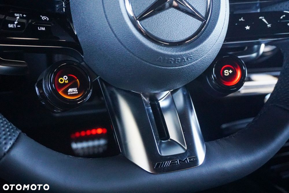 Mercedes-Benz Klasa A 35 AMG 4-Matic 8G-DCT - 11