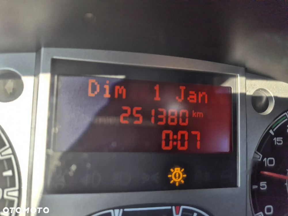 Iveco 35c15 3.0 150KM - 10