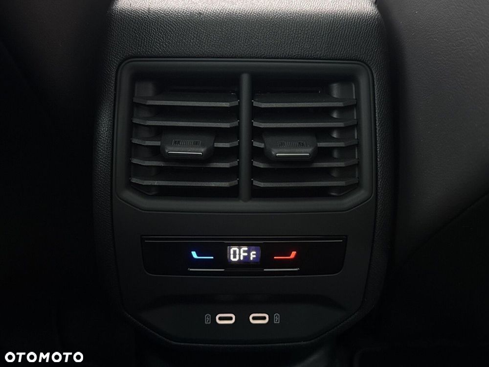 Cupra Formentor 1.5 TSI DSG - 33