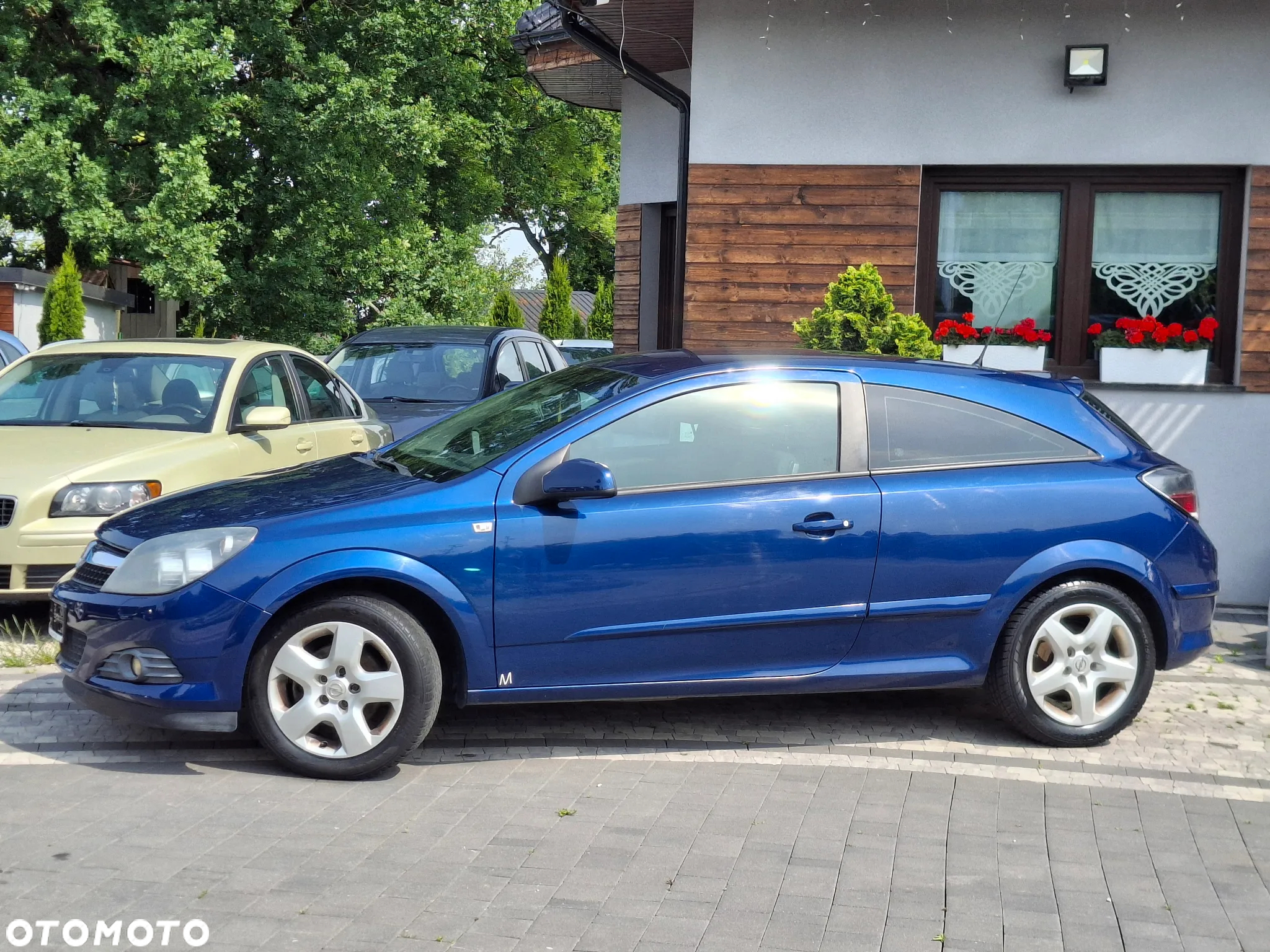 Opel Astra GTC 1.8 Innovation - 10