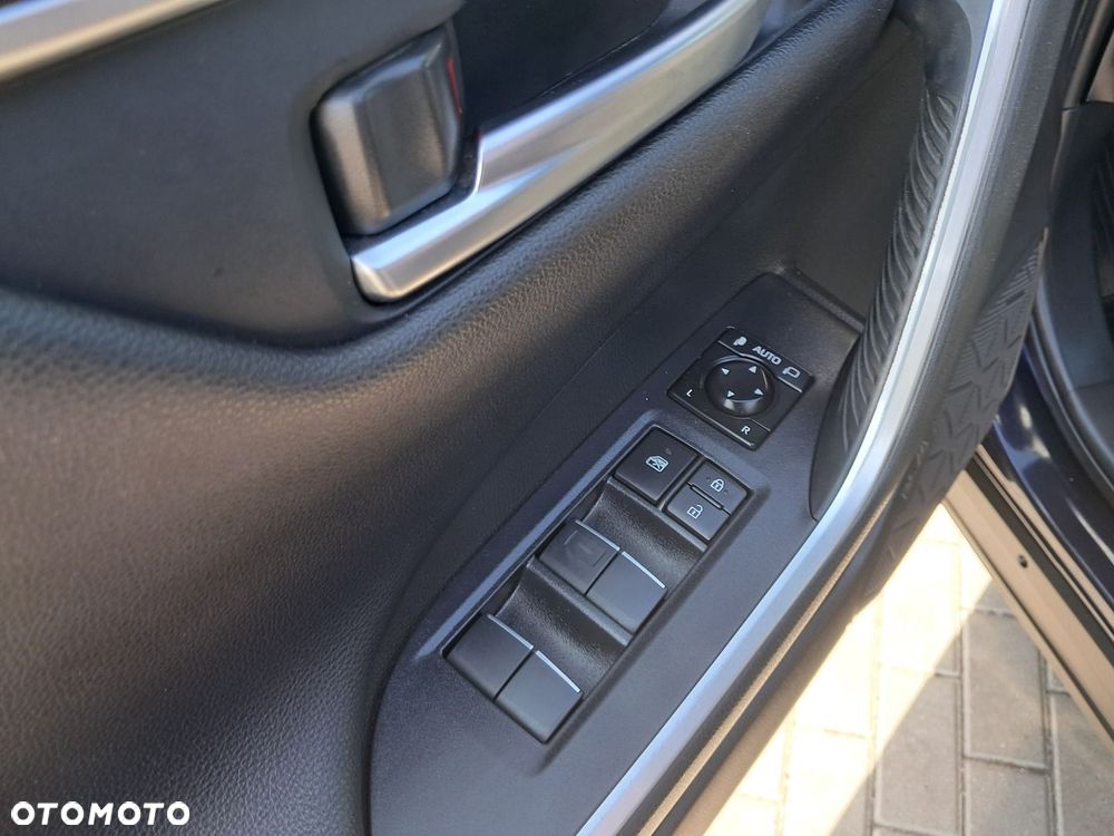 Toyota RAV4 2.5 Hybrid Selection 4x2 - 6