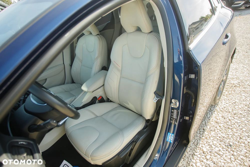 Volvo V40 Cross Country D3 Geartronic Ocean Race - 2
