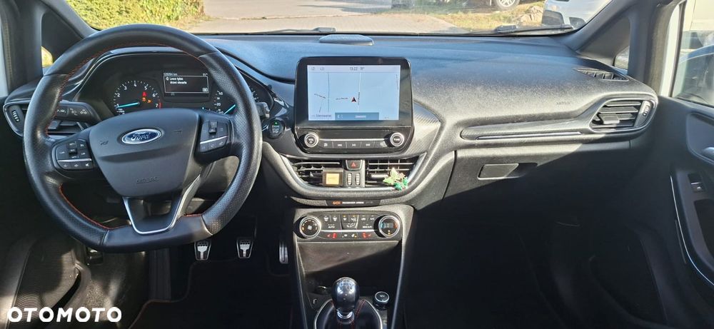Ford Fiesta 1.0 EcoBoost S&S ST-LINE - 8