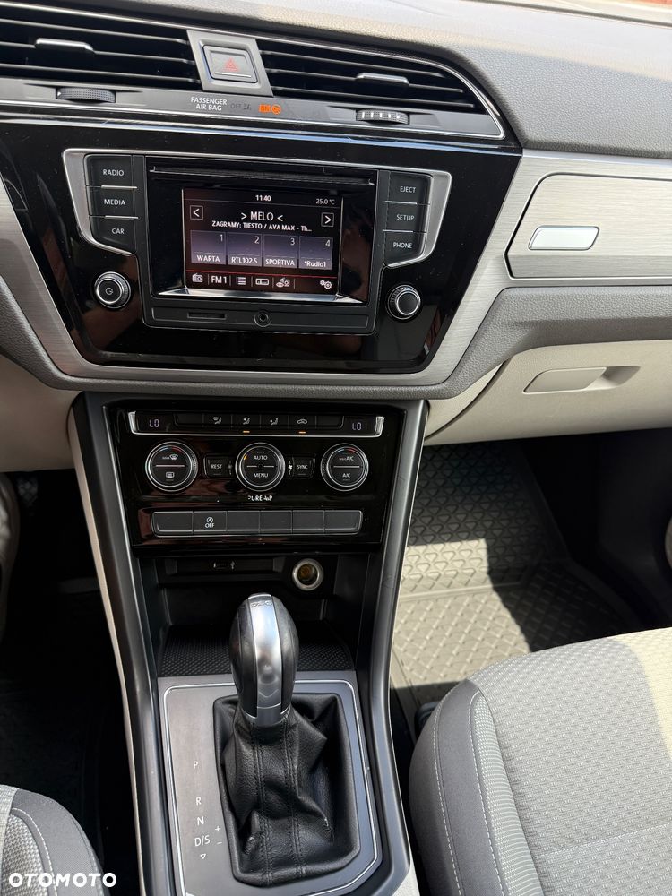 Volkswagen Touran 1.6 TDI SCR BlueMotion Technology DSG Trendline - 20