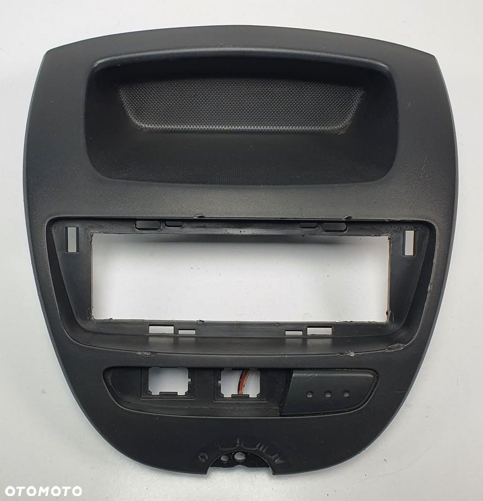 RAMKA OSŁONA DESKI KONSOLI TOYOTA AYGO 55405-0H010 - 1