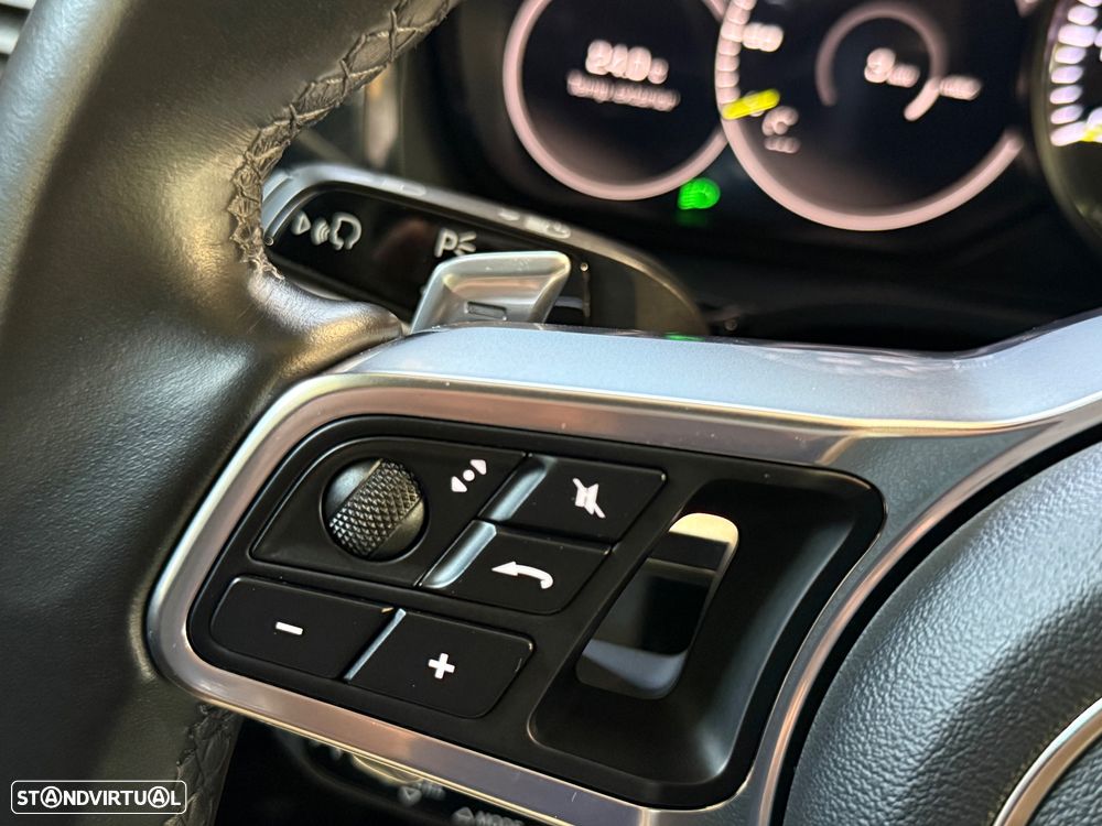 Porsche Cayenne E-Hybrid Platinum Edition - 22