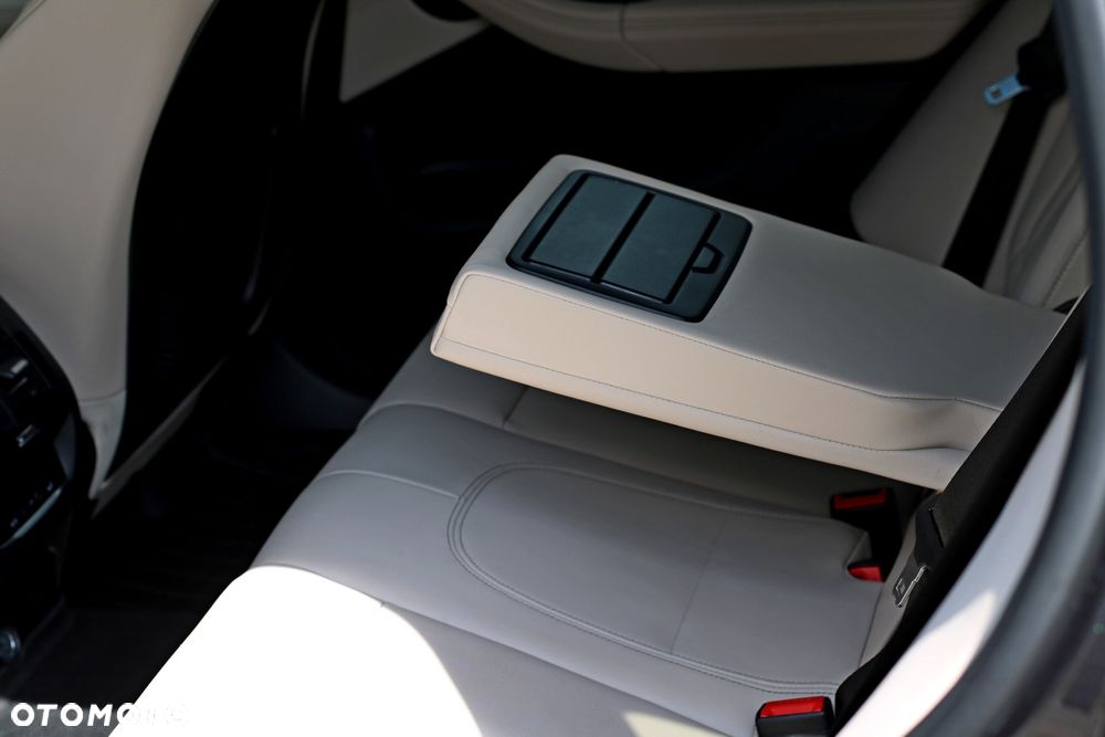 BMW X3 xDrive30i xLine sport - 15