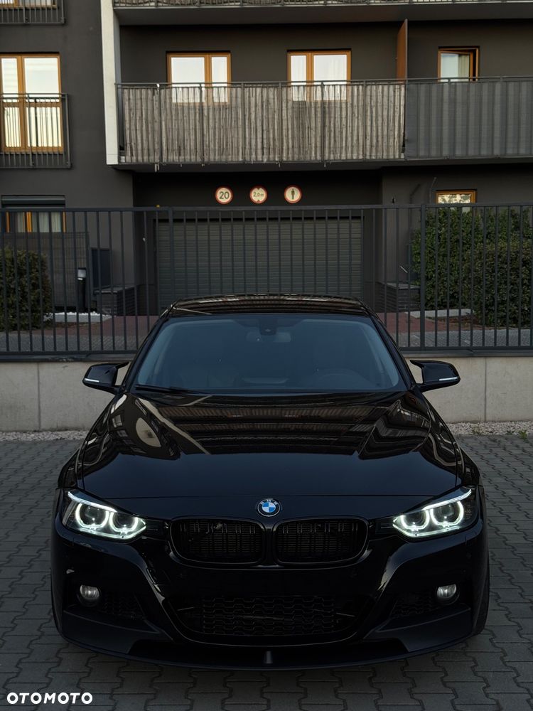 BMW Seria 3 330d - 1