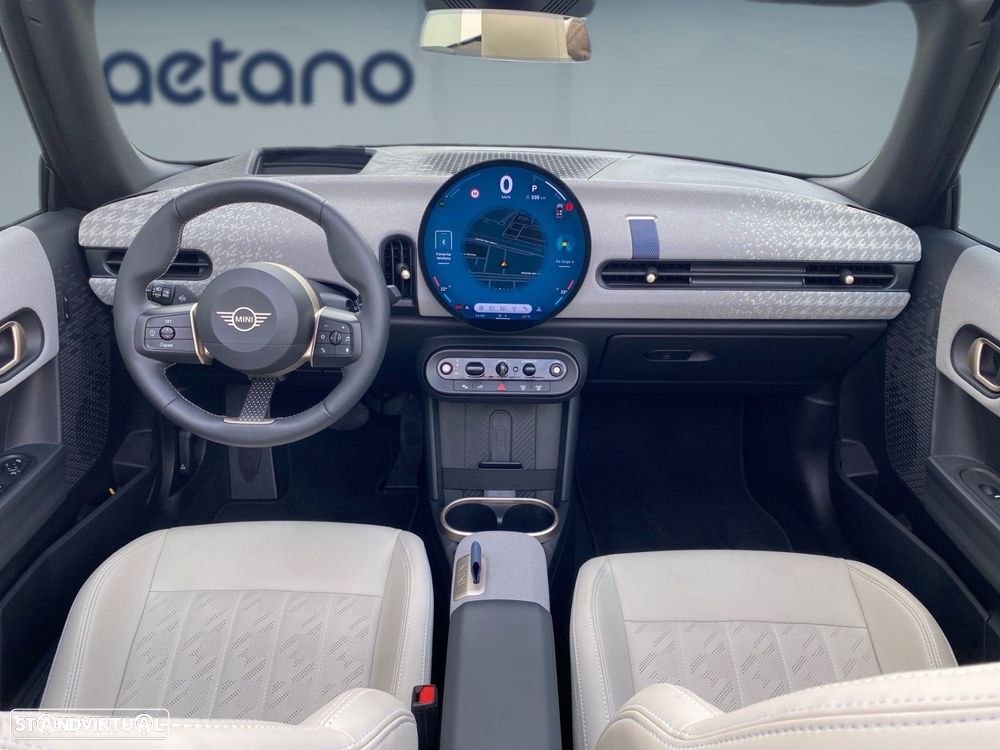 MINI Cabrio C Favoured M - 4