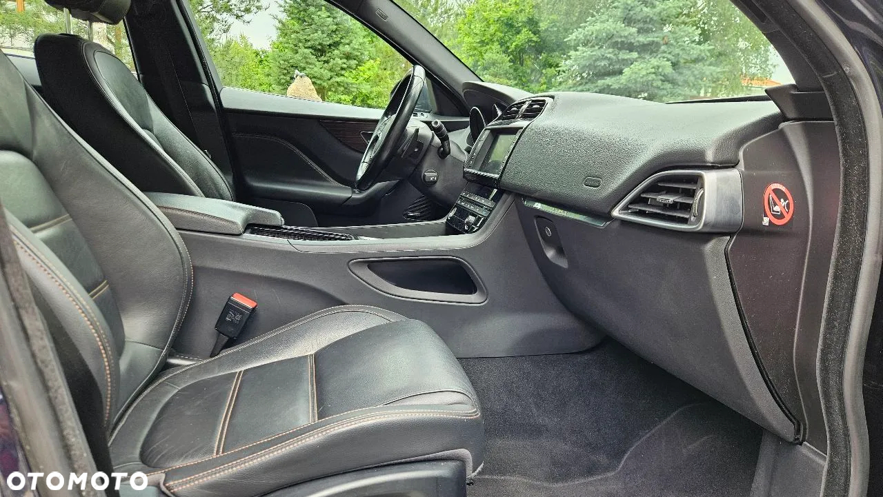 Jaguar F-Pace 3.0 V6 AWD Prestige - 15