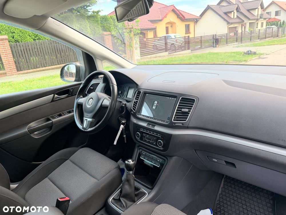 Volkswagen Sharan - 4