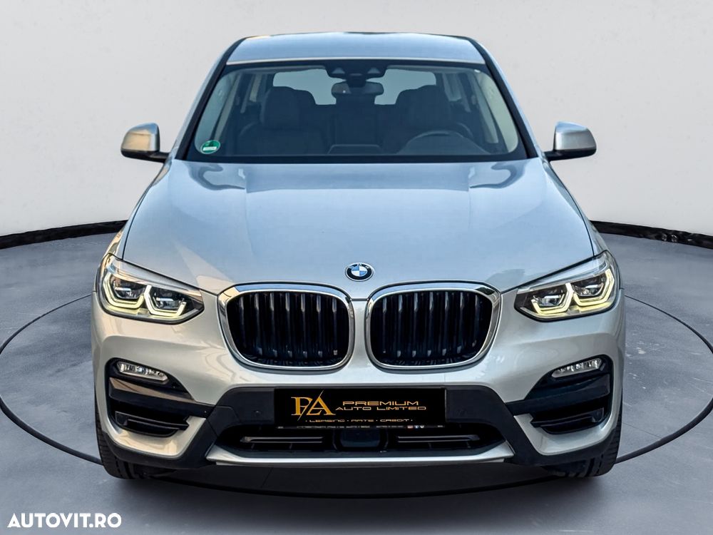 BMW X3 xDrive20i AT xLine - 3