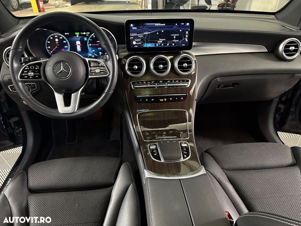 Mercedes-Benz GLC - 10