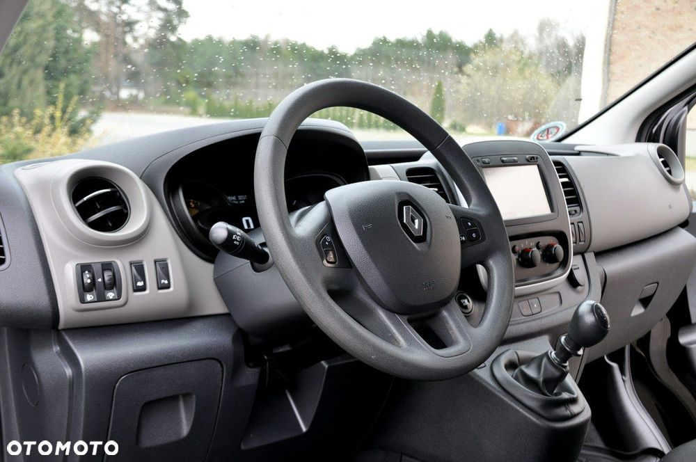 Renault Trafic - 24