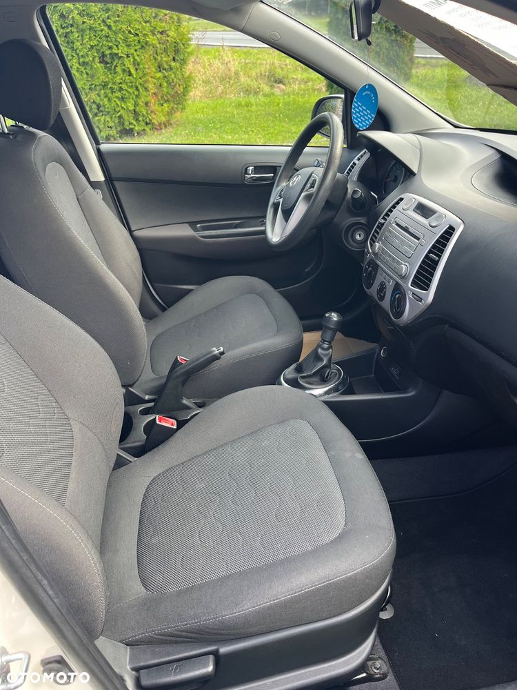 Hyundai i20 1.2 Classic - 6