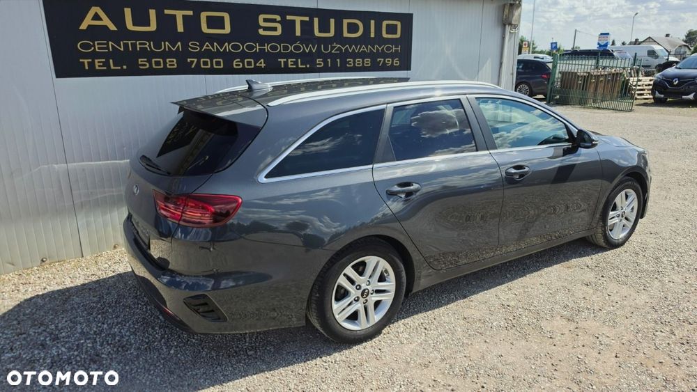 Kia Ceed 1.6 CRDi Platinum Edition - 38