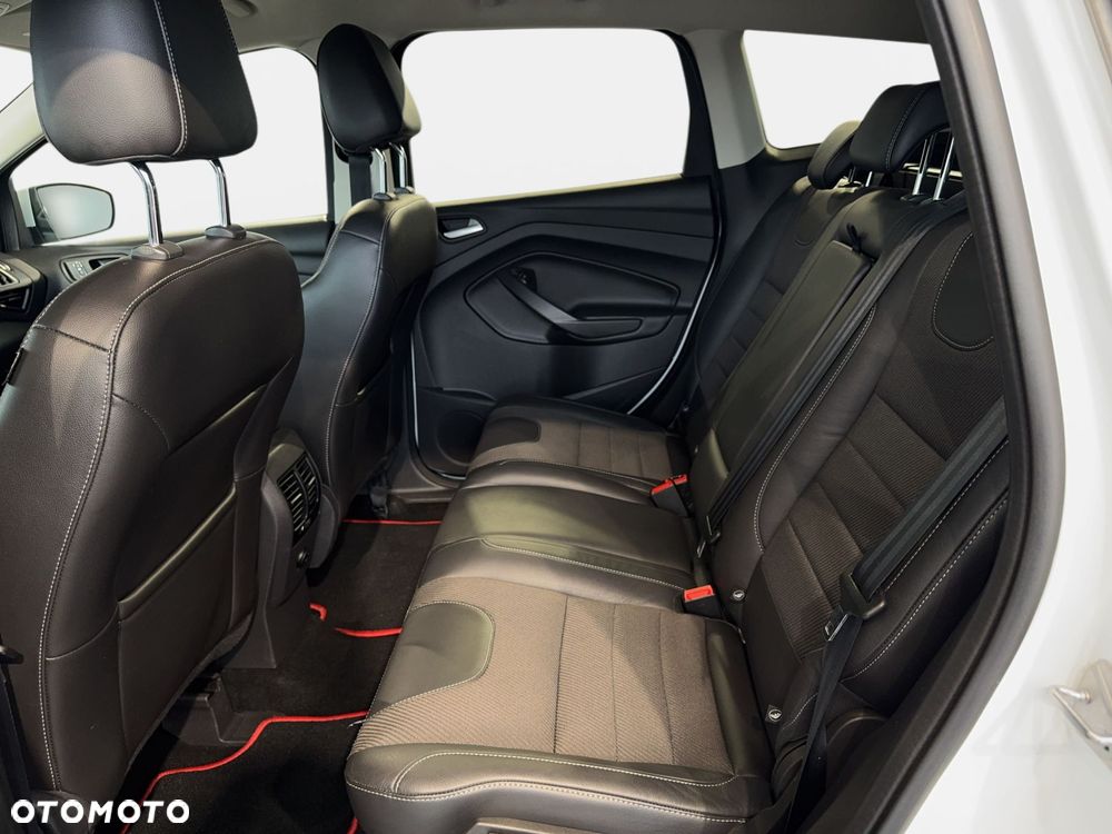 Ford Kuga - 14