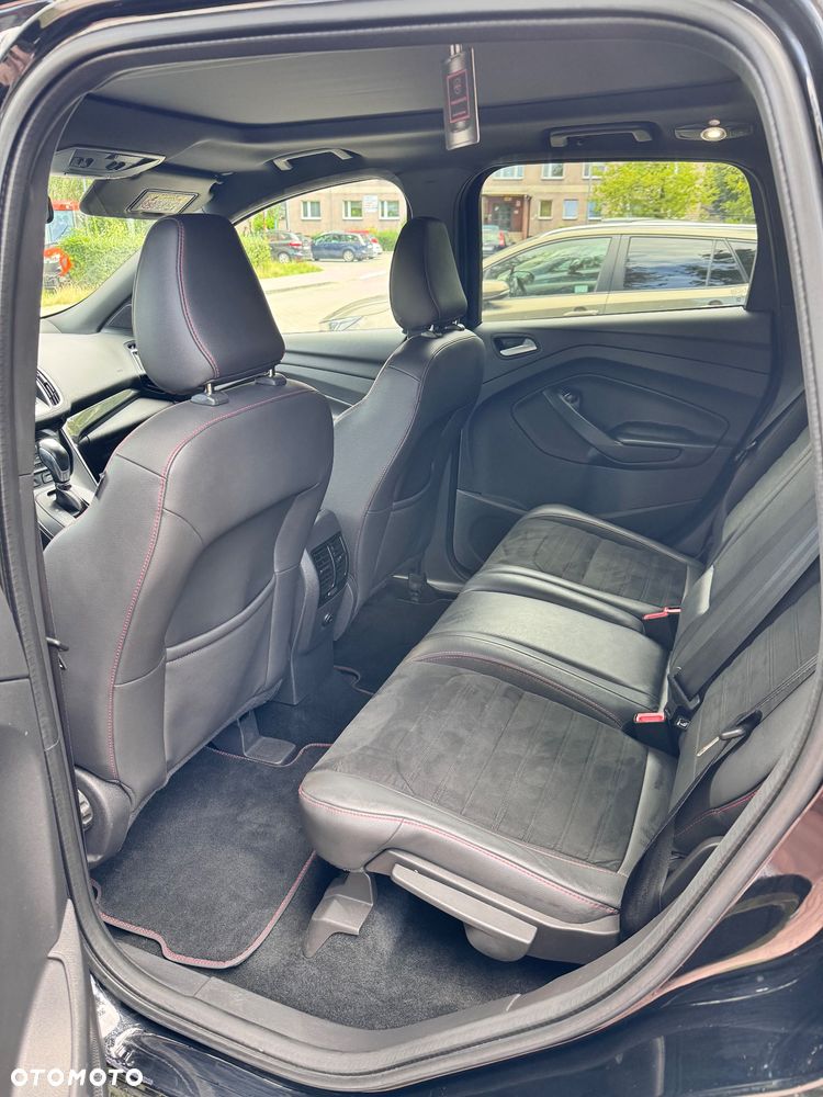 Ford Kuga 2.0 TDCi AWD ST-Line - 10