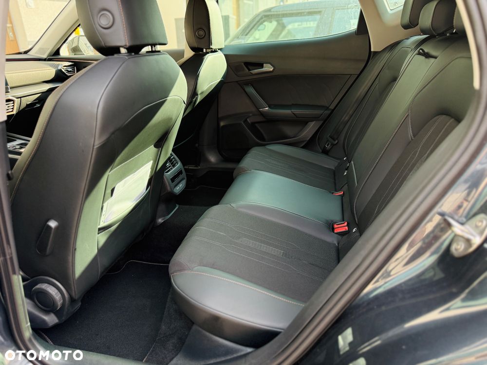 Cupra Formentor 1.4 e-Hybrid DSG Priority - 10