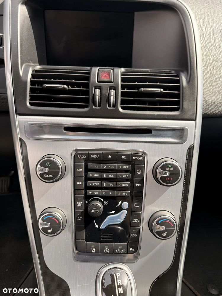 Volvo XC 60 - 13