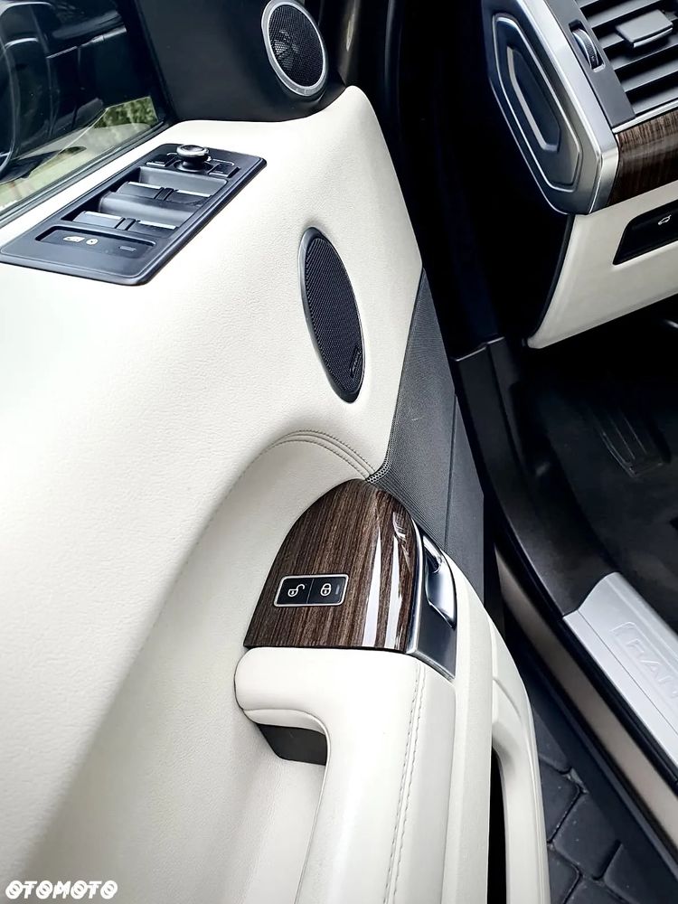 Land Rover Range Rover - 11